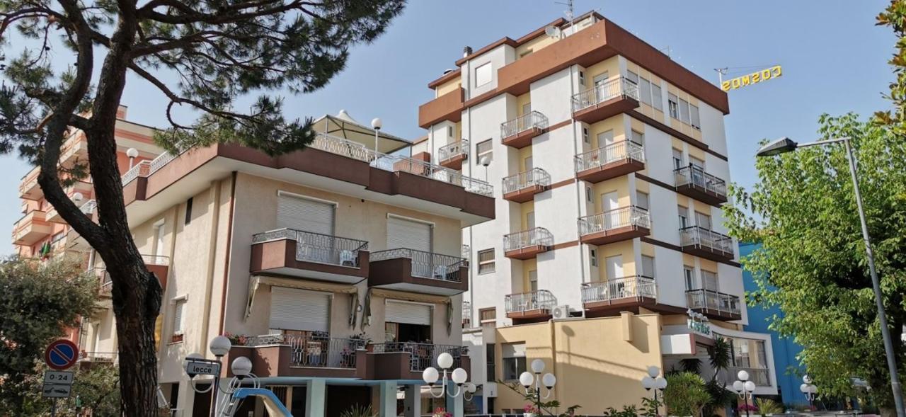 Hotel Cosmos Rimini Exterior foto