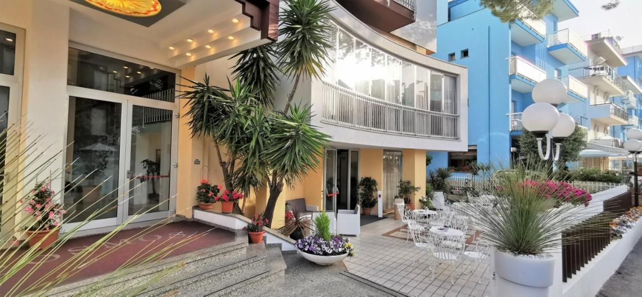 Hotel Cosmos Rimini Exterior foto