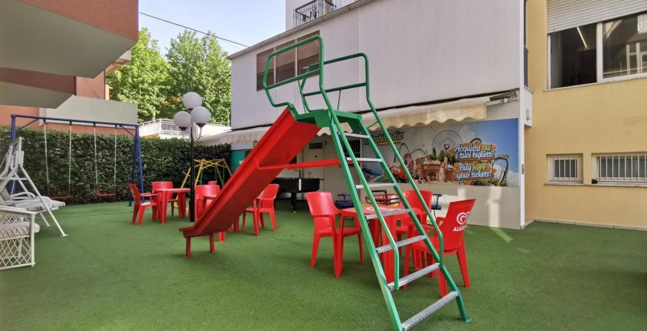 Hotel Cosmos Rimini Exterior foto